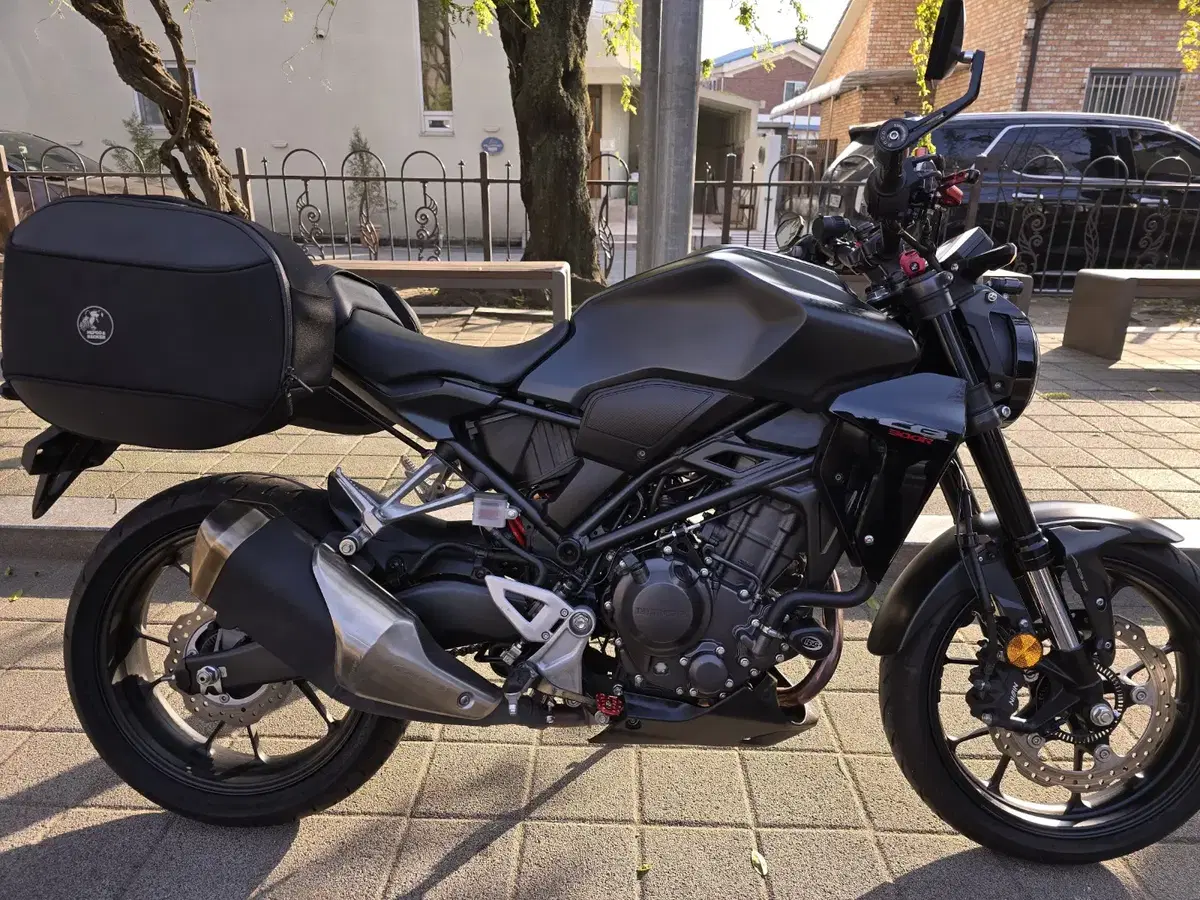 혼다 cb300r 22년식